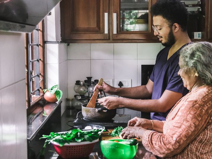When the Kitchen Becomes the Therapy Gym: Real Stories of Home Rehabilitation
