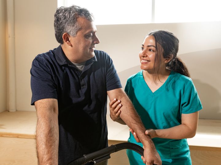 The Comfort of Recovery: Why In-Home Therapy Leads to Better Patient Outcomes